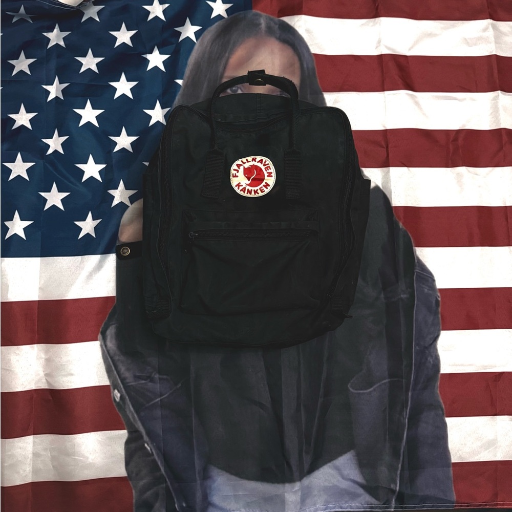 Kånken Black Backpack